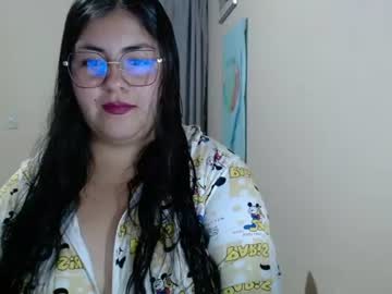 alejandraa 33