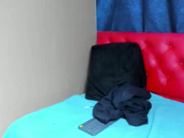 hiilary19