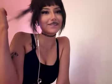kylie cooper18