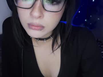 luna dark1